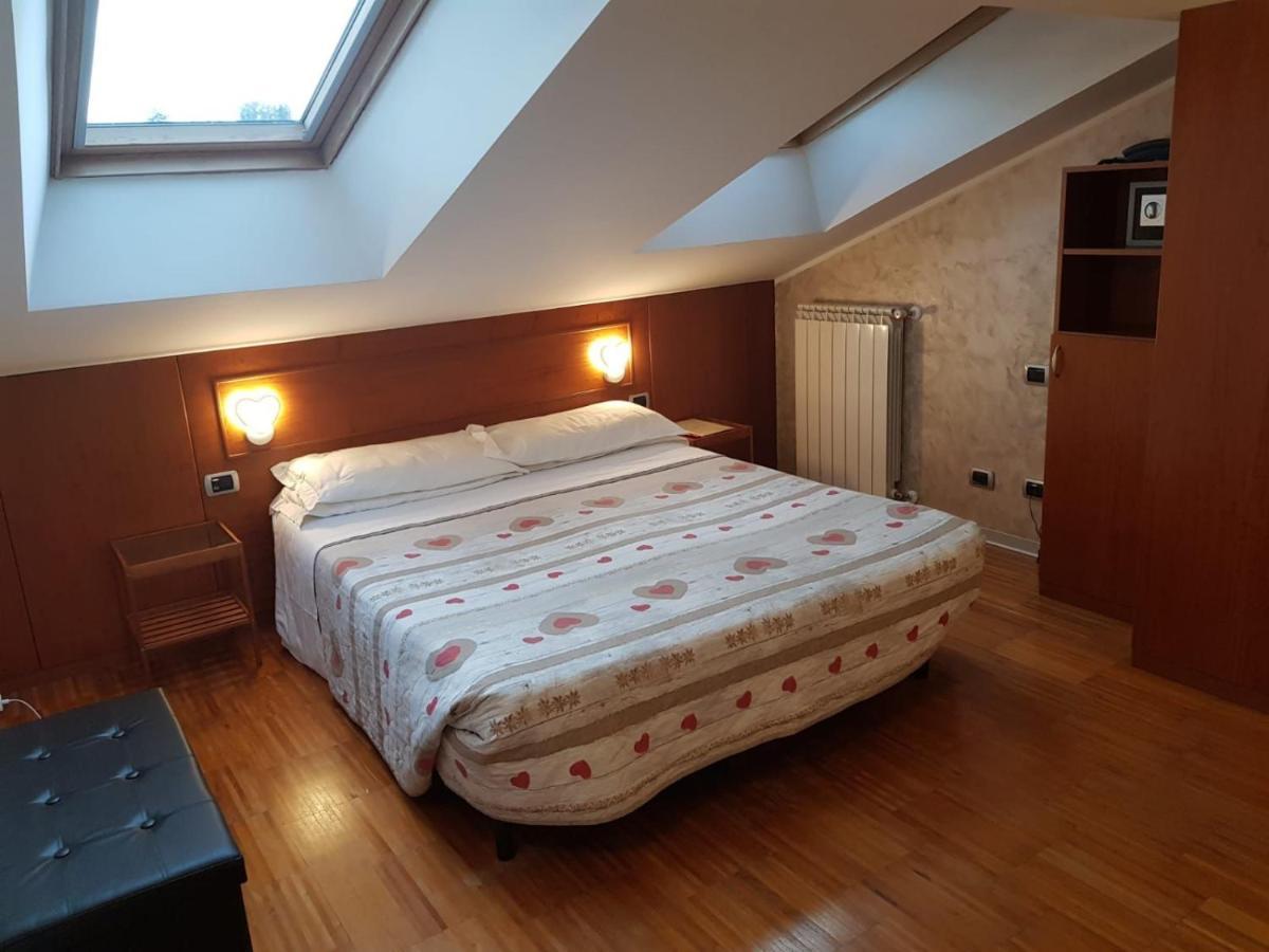 Aurelia Garden Gold B&B Rzym Zewnętrze zdjęcie