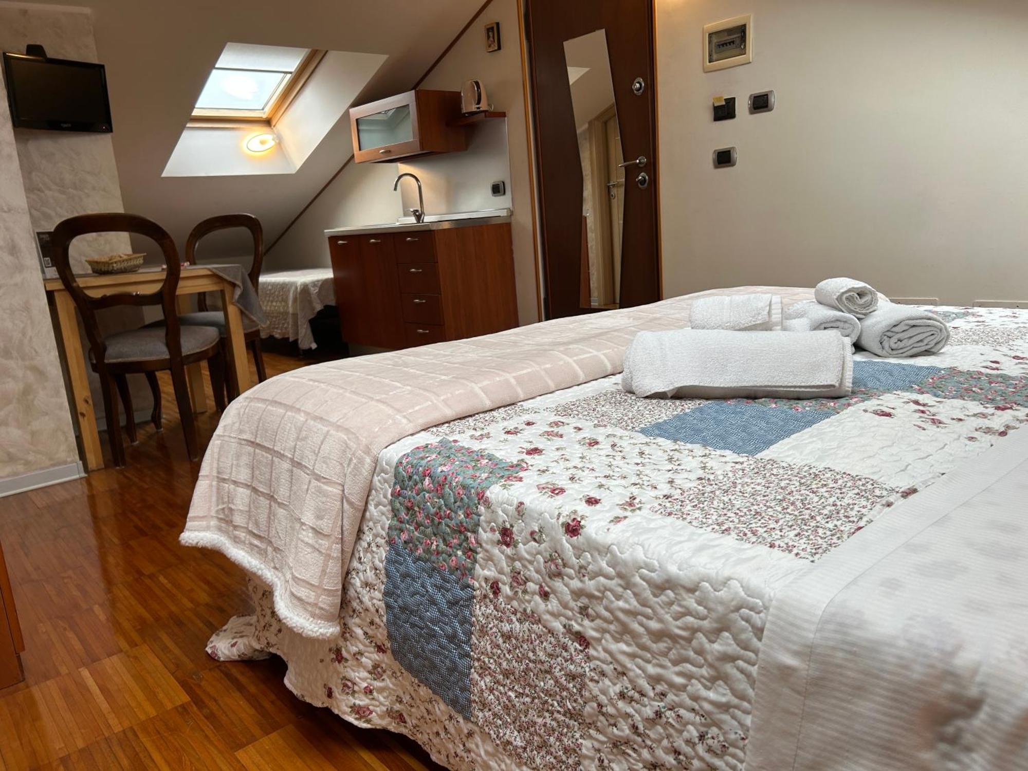 Aurelia Garden Gold B&B Rzym Zewnętrze zdjęcie