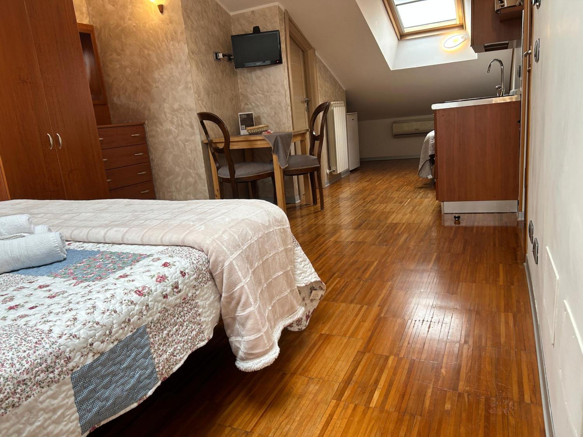 Aurelia Garden Gold B&B Rzym Zewnętrze zdjęcie