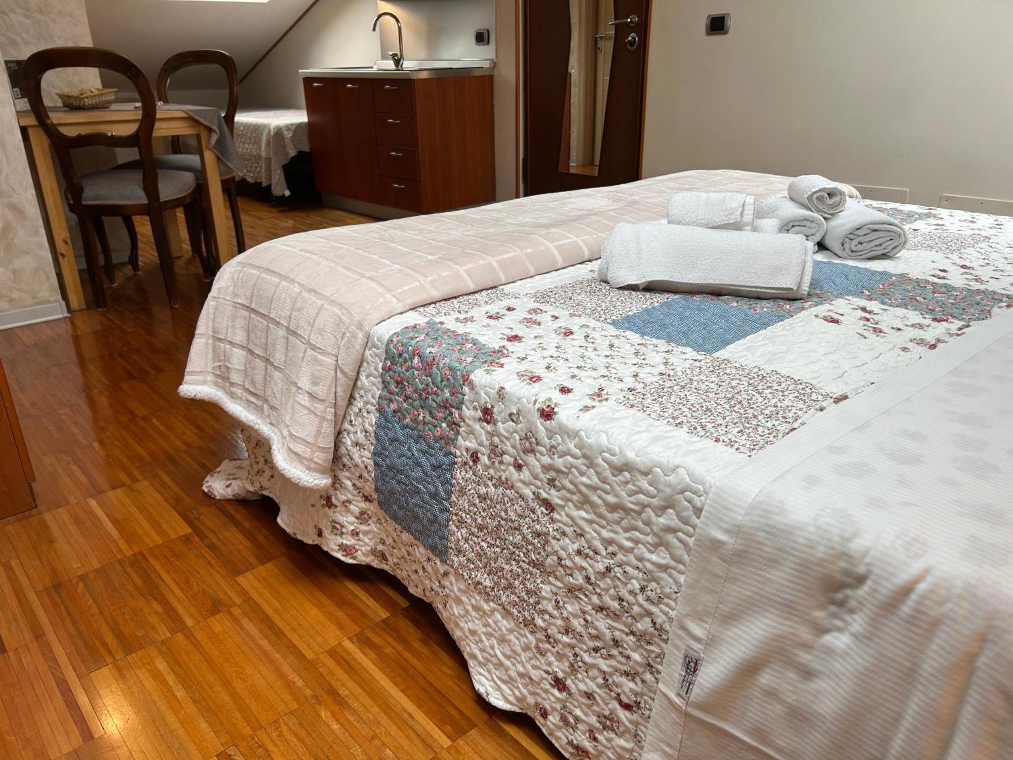 Aurelia Garden Gold B&B Rzym Zewnętrze zdjęcie