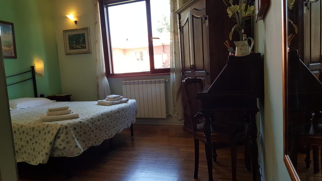 Aurelia Garden Gold B&B Rzym Zewnętrze zdjęcie