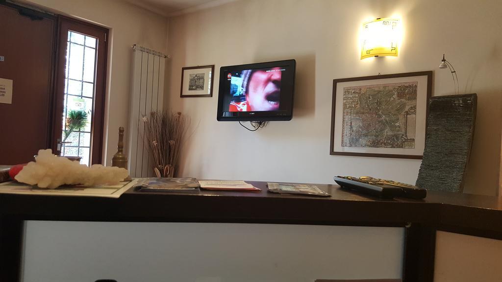 Aurelia Garden Gold B&B Rzym Zewnętrze zdjęcie