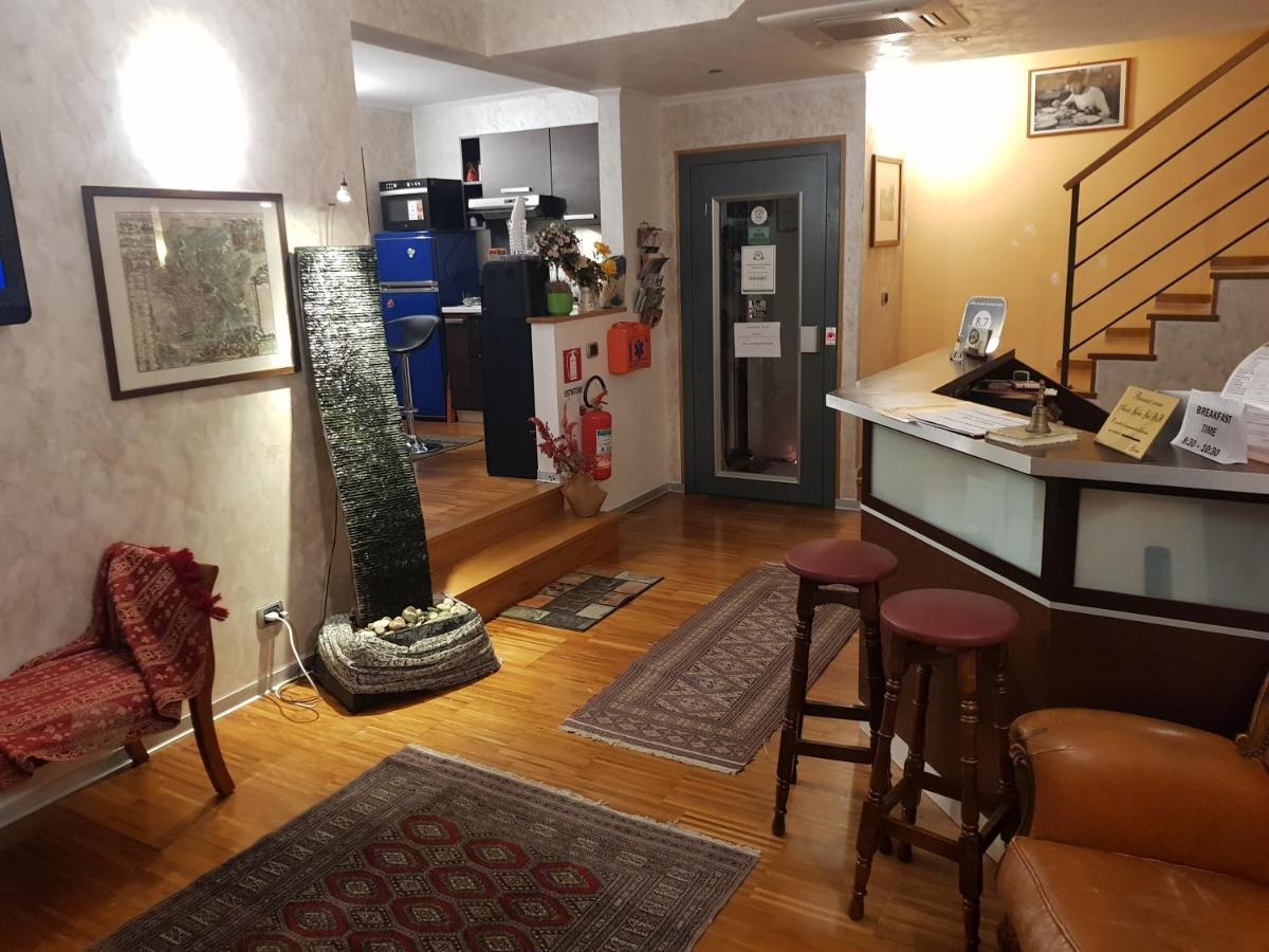 Aurelia Garden Gold B&B Rzym Zewnętrze zdjęcie
